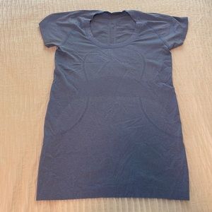 Lululemon Shirt Short Sleeve